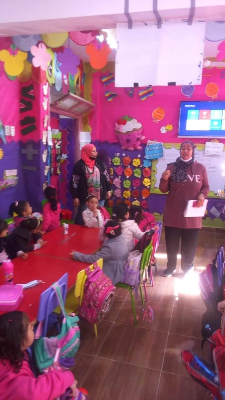 A convoy to Abd al-Rahman Hassan al-Deeb Primary School, “Al-Ahmadiya previously” in the city of Shebin al-Koum.. about proper nutrition in the kindergarten stage