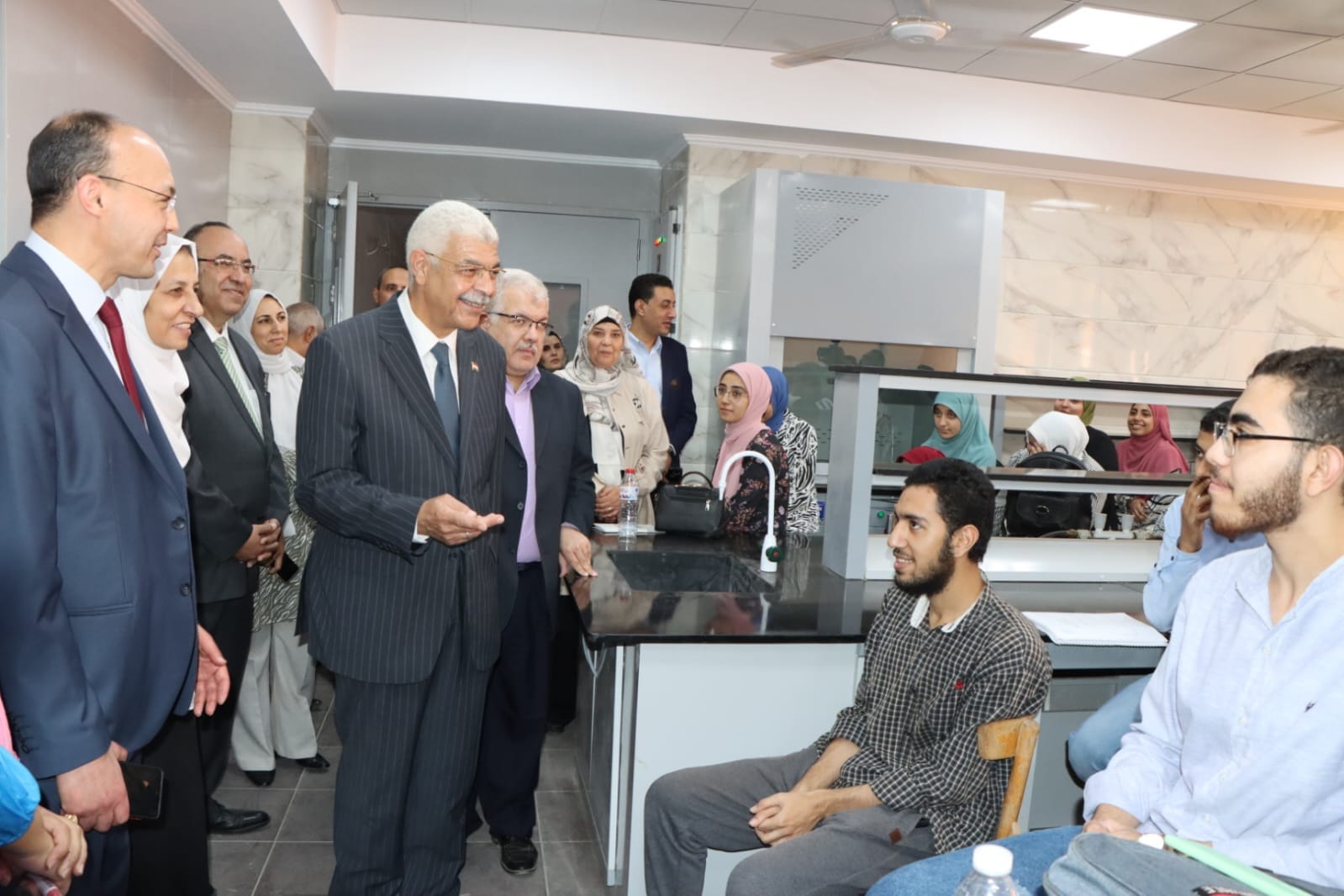 The University President inspects the regularity of the educational process at the Faculty of Medicine at the beginning of the new academic year