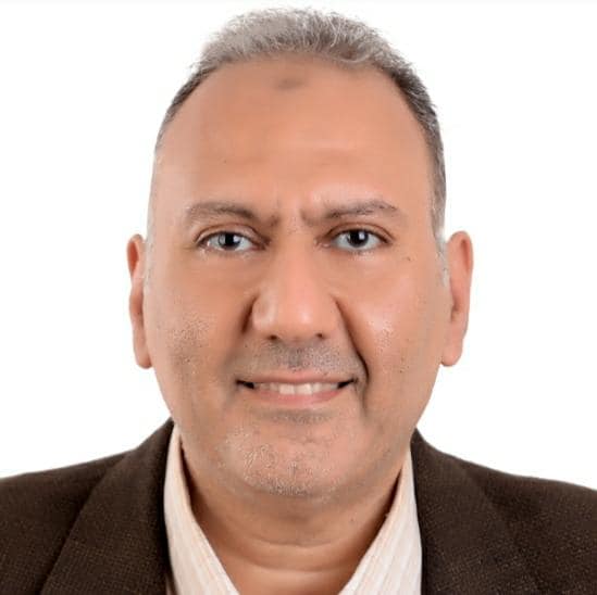 الـدكـتـور هشـام المـزار رئيسـاً لقسـم طب و جراحة العيون بطــب المنوفـيـة