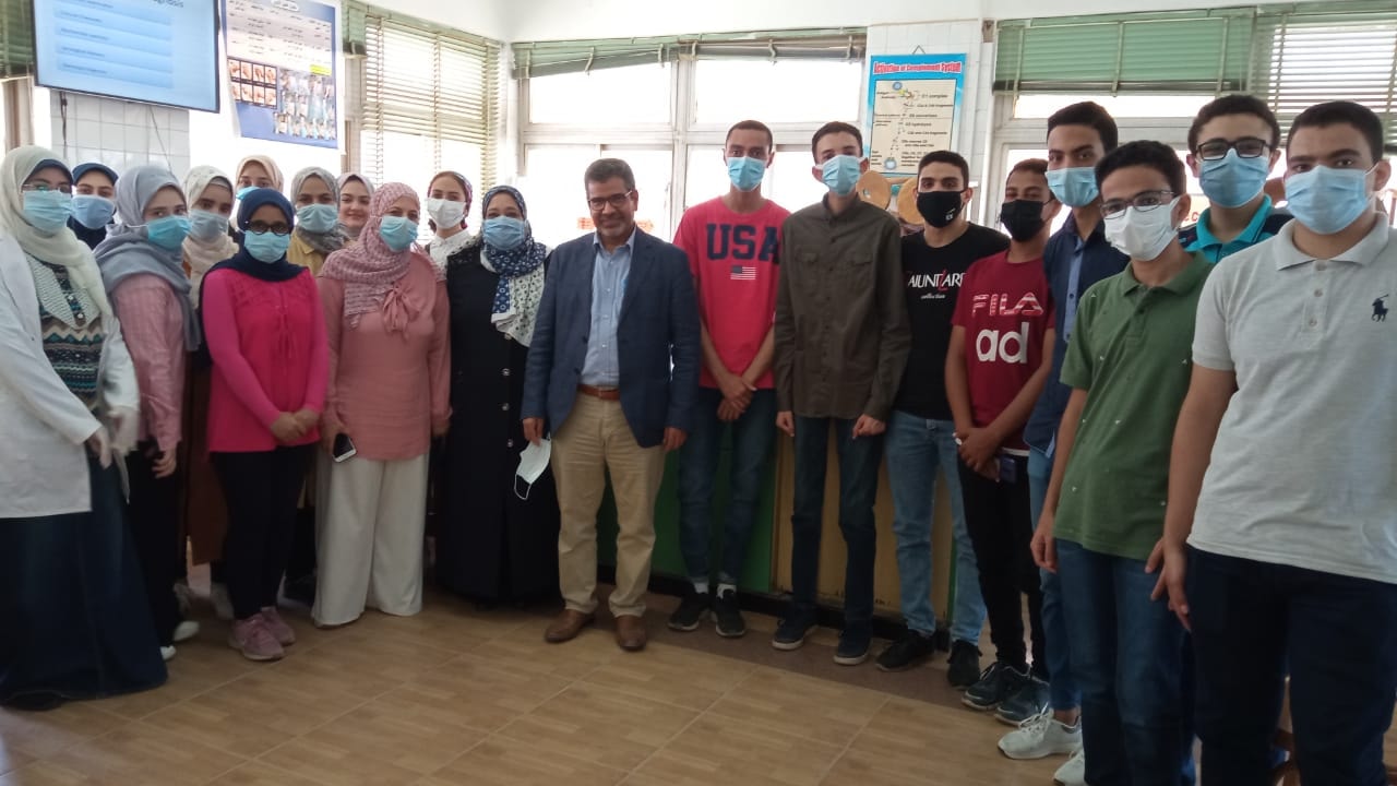 تدريب طلاب مدرسة المتفوقين للعلوم والتكنولوجيا علي مكافحة العدوى بمستشفيات جامعة المنوفية