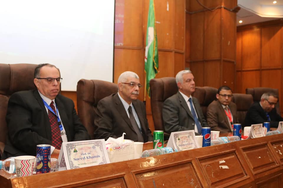 رئيس جامعة المنوفية يفتتح فعاليات المؤتمر 21 لقسم الباطنة بكلية الطب