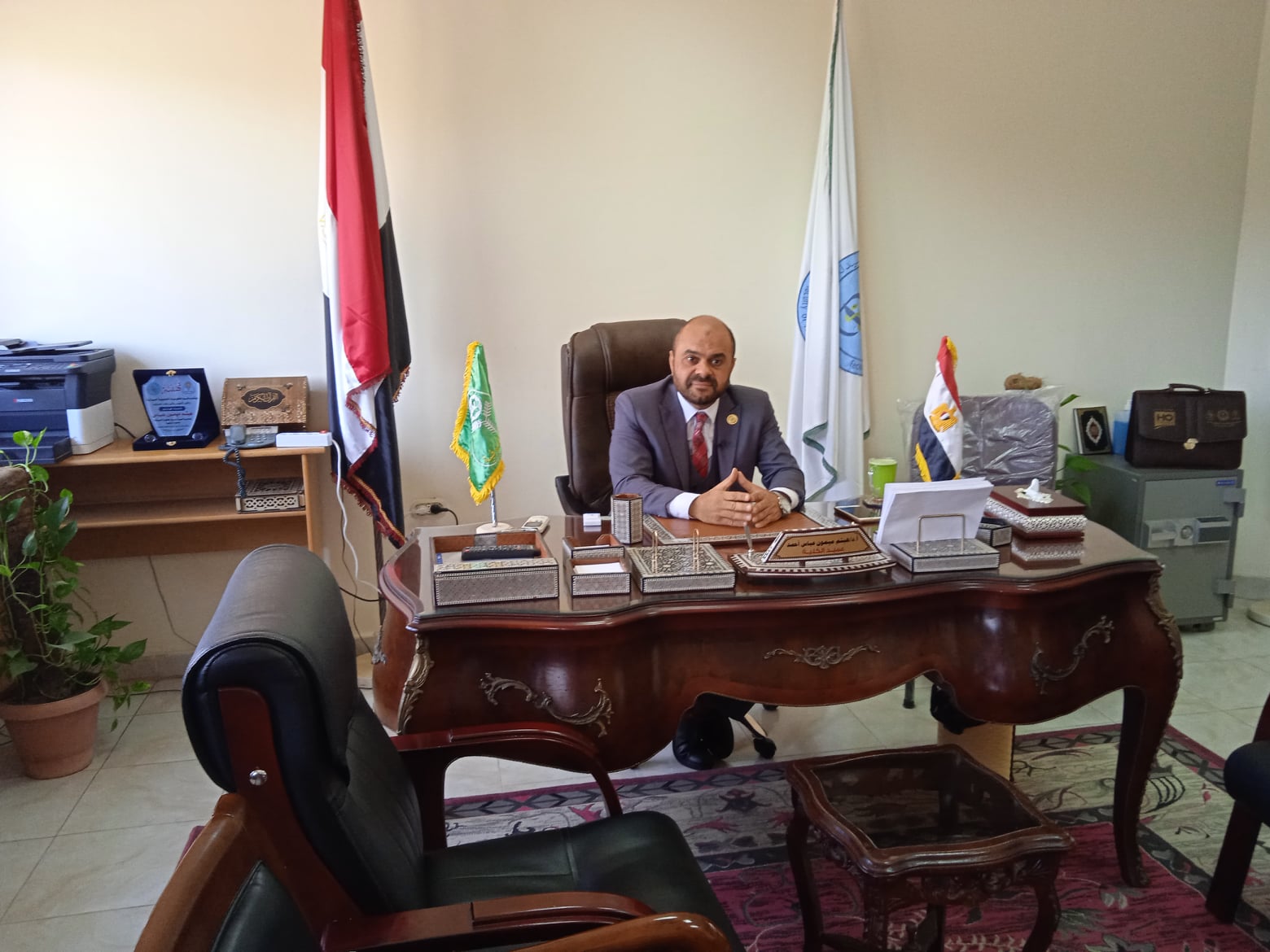 عميد كلية الصيدلة يهنئ الرئيس السيسى والشعب المصرى بذكرى الثلاثين من يونيو 