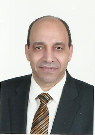 حضور أستاذ دكتور يوسف عبد العزيز الحسانين مؤتمر التحول الأخضر فى الخامس من هذا الشهر