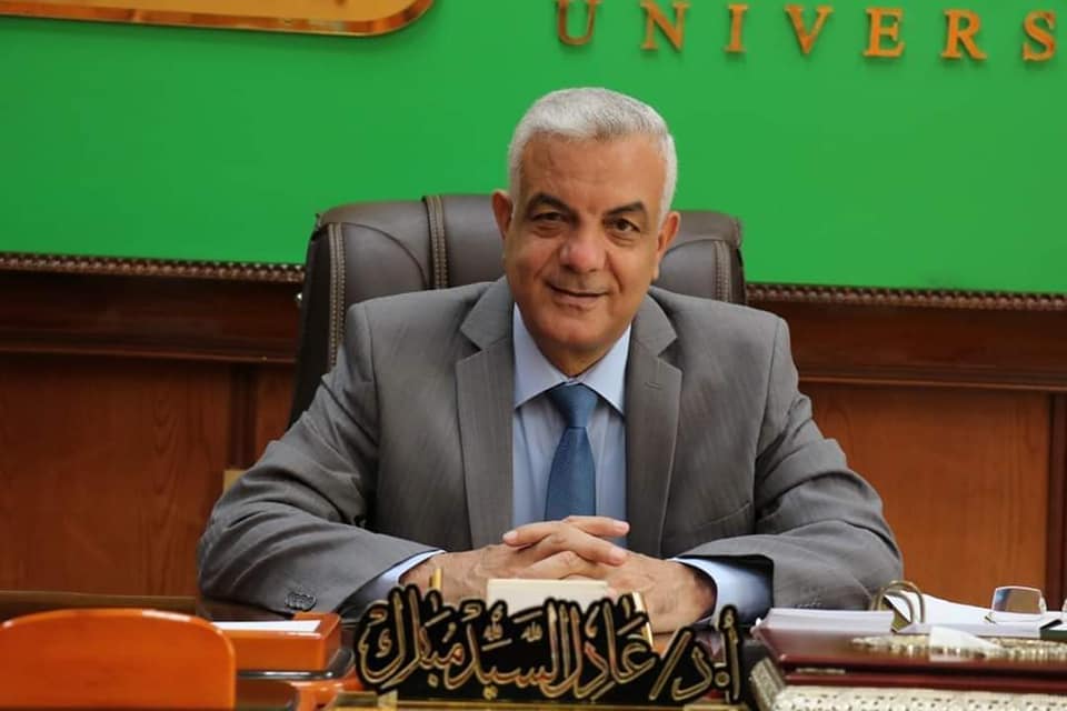 مبارك يهنئ أبناء جامعة المنوفية بالعام الدراسى الجديد ويؤكد على الانتهاء من كافة التجهيزات والاستعدادات اللازمة