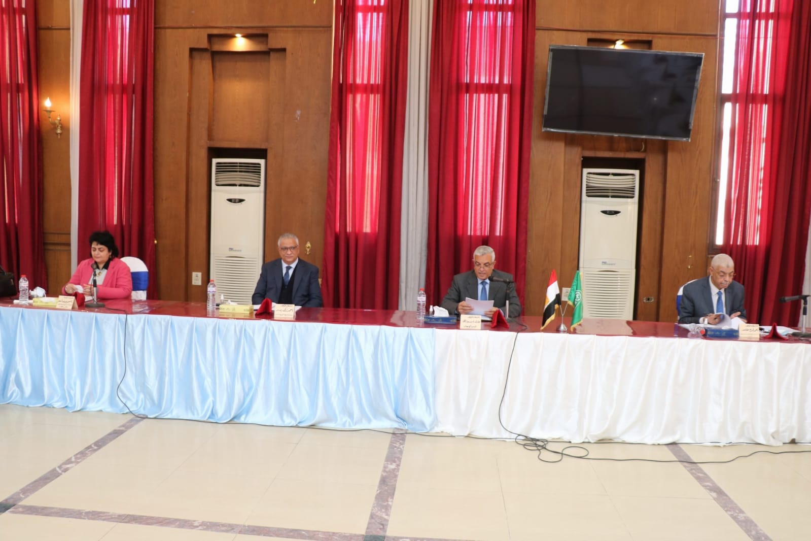 Mubarak chaired the University Council for the month of February 2022