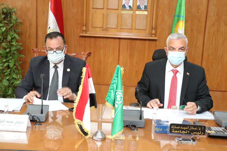A committee for selecting the dean of the College of Nursing convened under the chairmanship of Mubarak