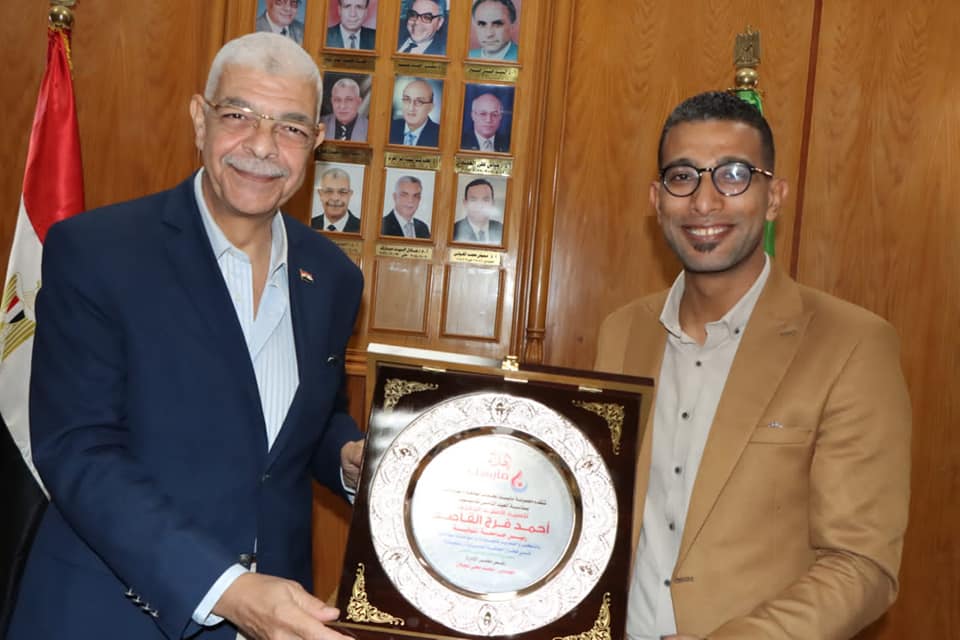 القاصد يعقد إجتماع   مجلس إدارة مركز بحوث الطاقة الجديدة والمتجددة بجامعة  المنوفية 