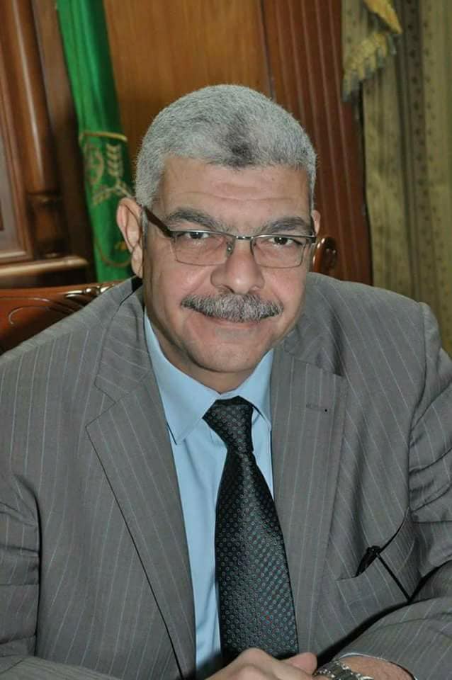 نائب رئيس الجامعة للدراسات العليا والبحوث الدكتور أحمد القاصد