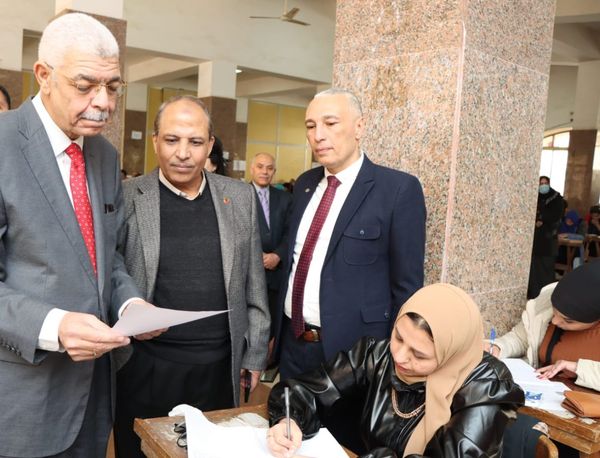 The President of Menoufia University inspects the examination committees for the first semester in the faculties of the Theoretical Complex