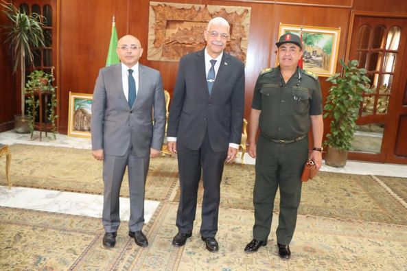 The President of Menoufia University discusses ways of cooperation with the National Company for General Contracting and Supplies in the National Service Projects Agency