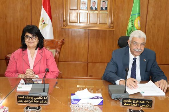 The President of Menoufia University holds a meeting of the Standing Committee for Public Mobilization