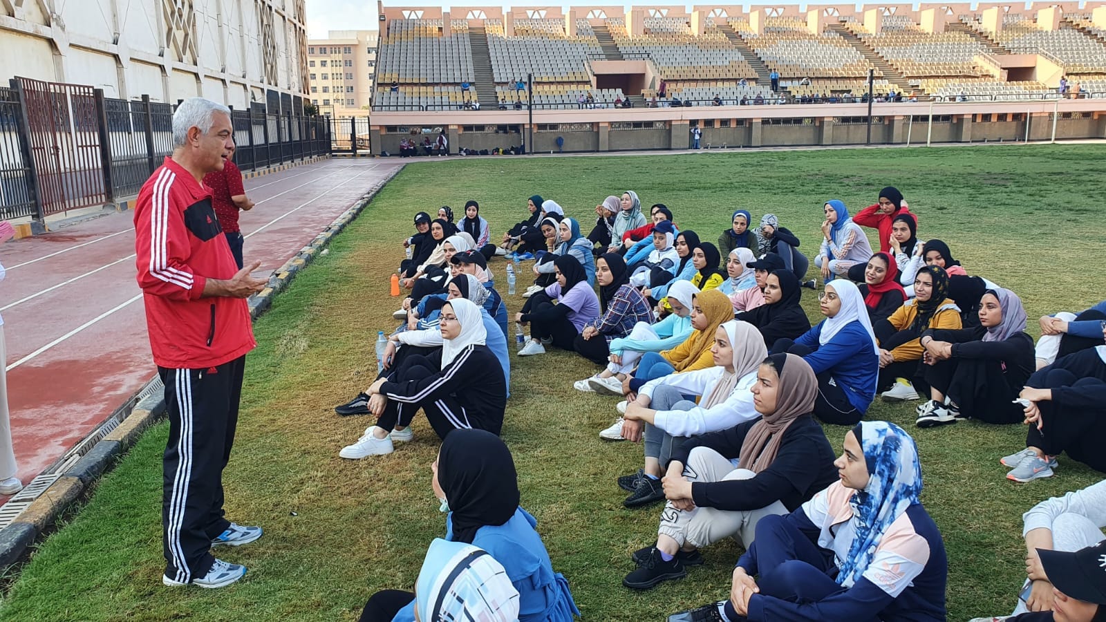 The President of Menoufia University follows up the progress of physical education capabilities tests for the academic year 2022/2023 at the University Stadium