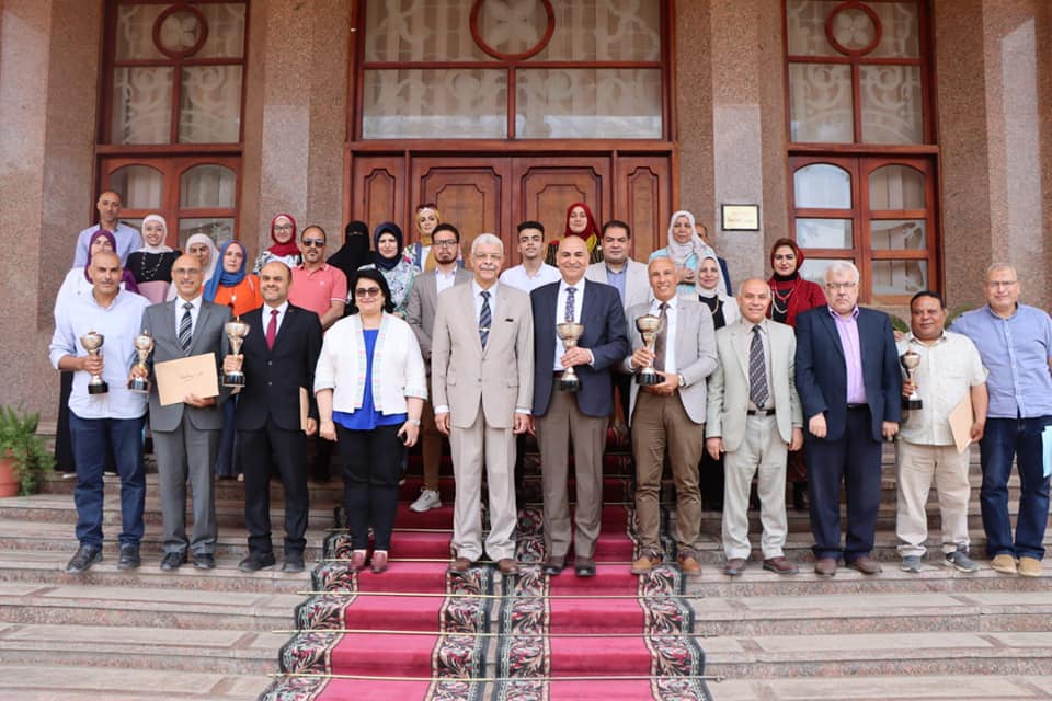 The President of Menoufia University honors the distinguished in scientific, artistic and social activities