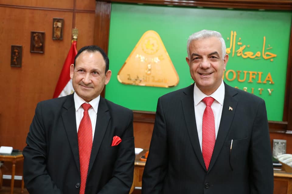 The President of Menoufia University receives the Vice-President of the State Council