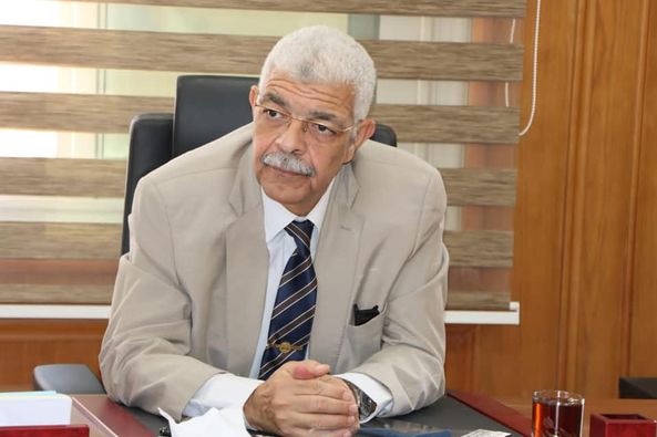 رئيس جامعة المنوفية يعقد إجتماع مجلس الدراسات العليا ويعلن عن نشر الجامعة  26000بحثا دوليا  