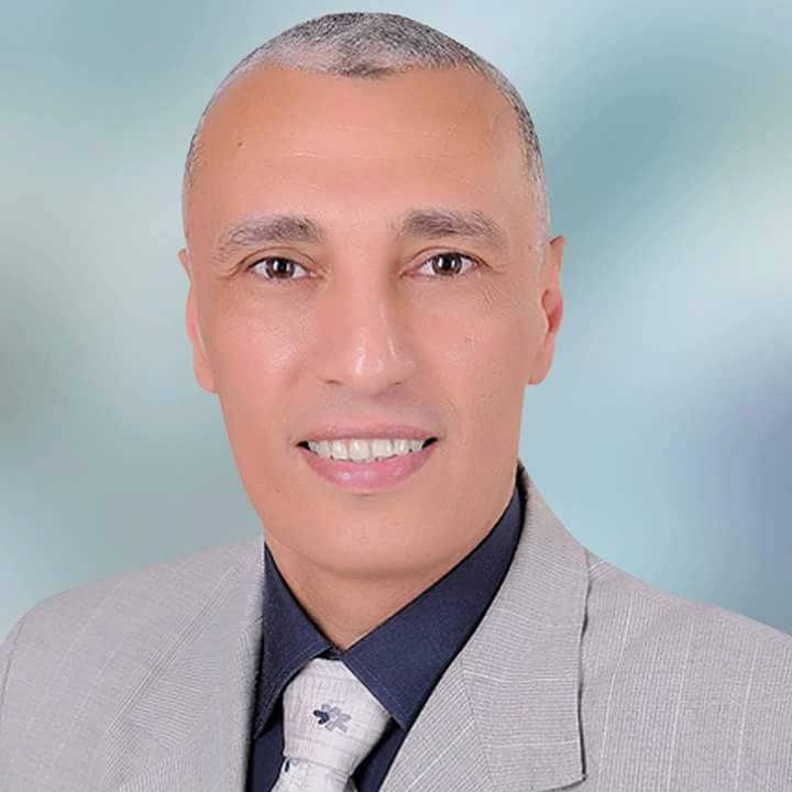 الدكتور أسامة عبد الفتاح مدني 